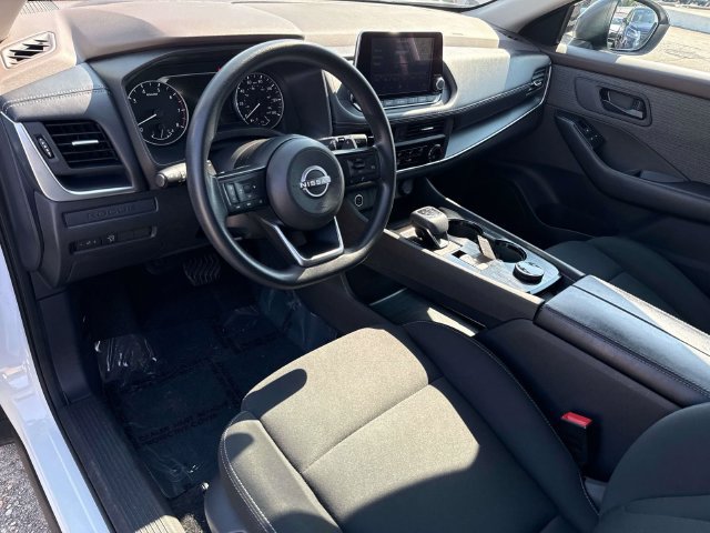 Used 2023 Nissan Rogue S AWD/4WD image 22