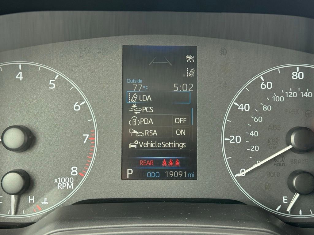 Certified 2025 Toyota Corolla LE FWD image 29