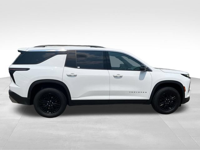 Used 2025 Chevrolet Traverse LT AWD/4WD image 6