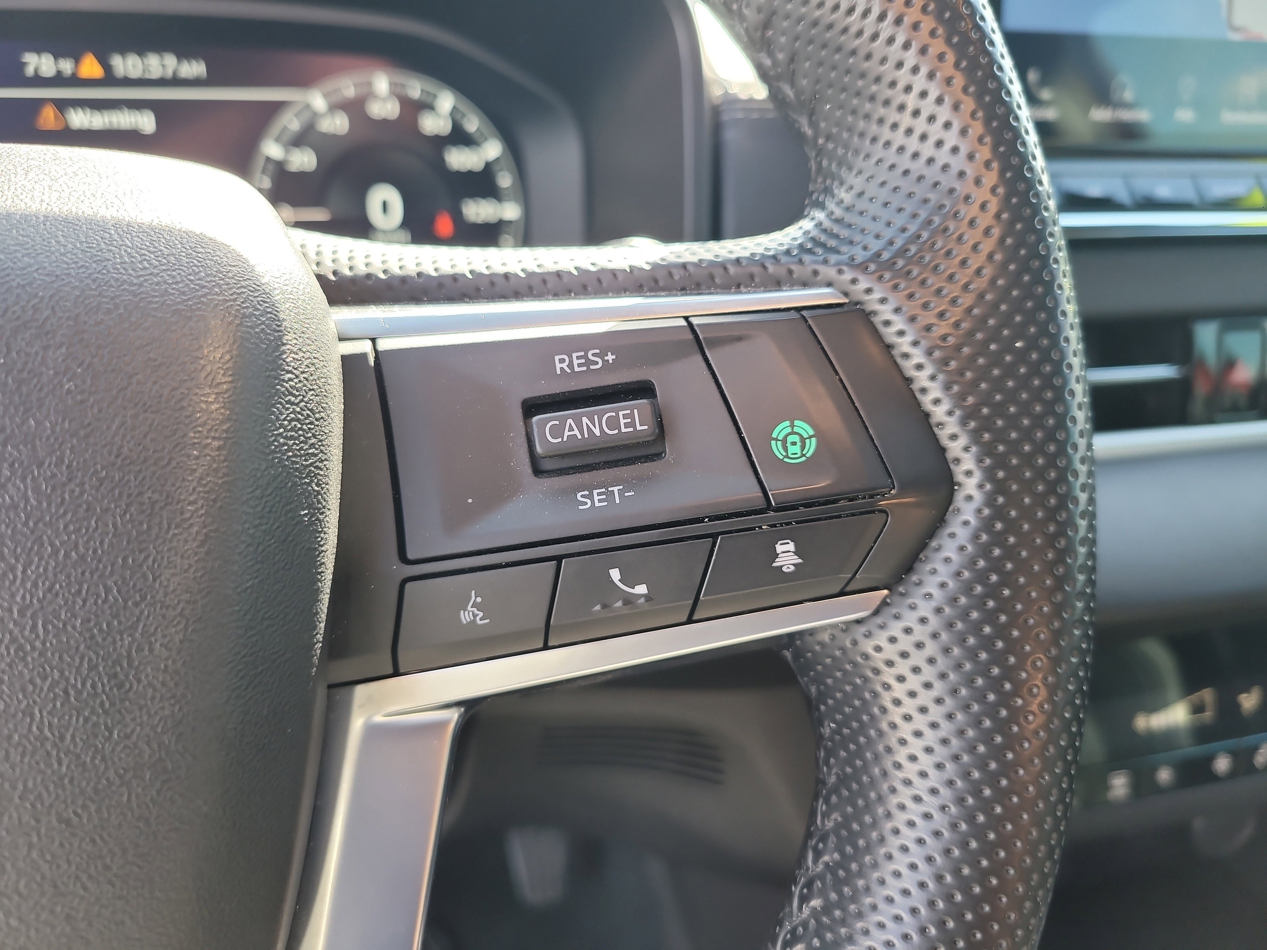 Used 2024 Mitsubishi Outlander SE image 28