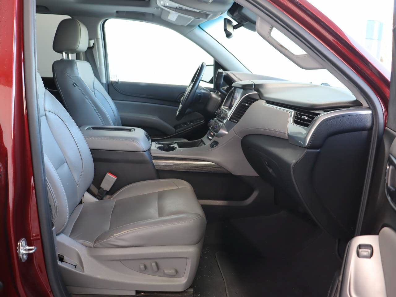 Certified 2020 Chevrolet Suburban LT AWD/4WD image 23