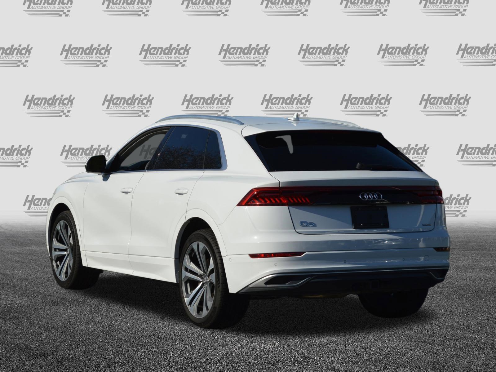 Used 2019 Audi Q8 Prestige w/ Luxury Package image 9