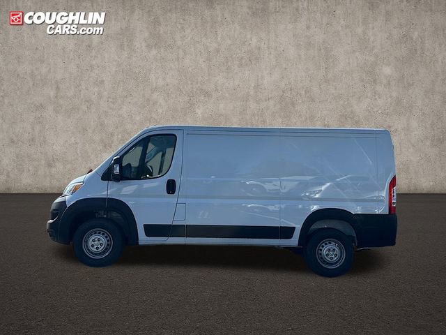 New 2024 RAM ProMaster 2500 w/ Convenience Group image 6