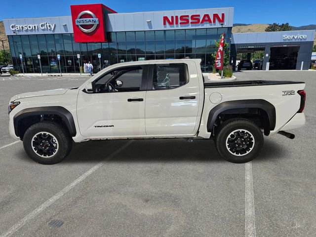 Used 2024 Toyota Tacoma TRD Off-Road AWD/4WD image 8