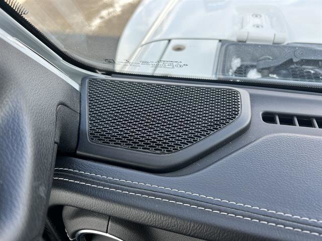 Used 2018 Jeep Wrangler Unlimited Sahara w/ LED Lighting Group image 29