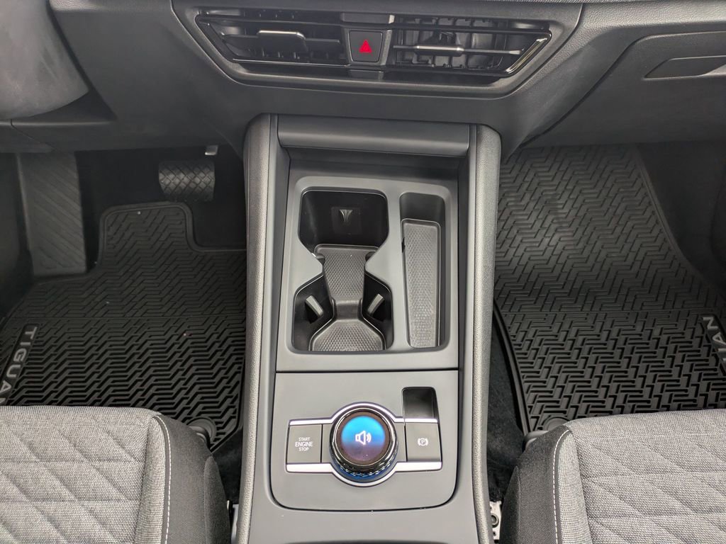 Certified 2025 Volkswagen Tiguan S image 19