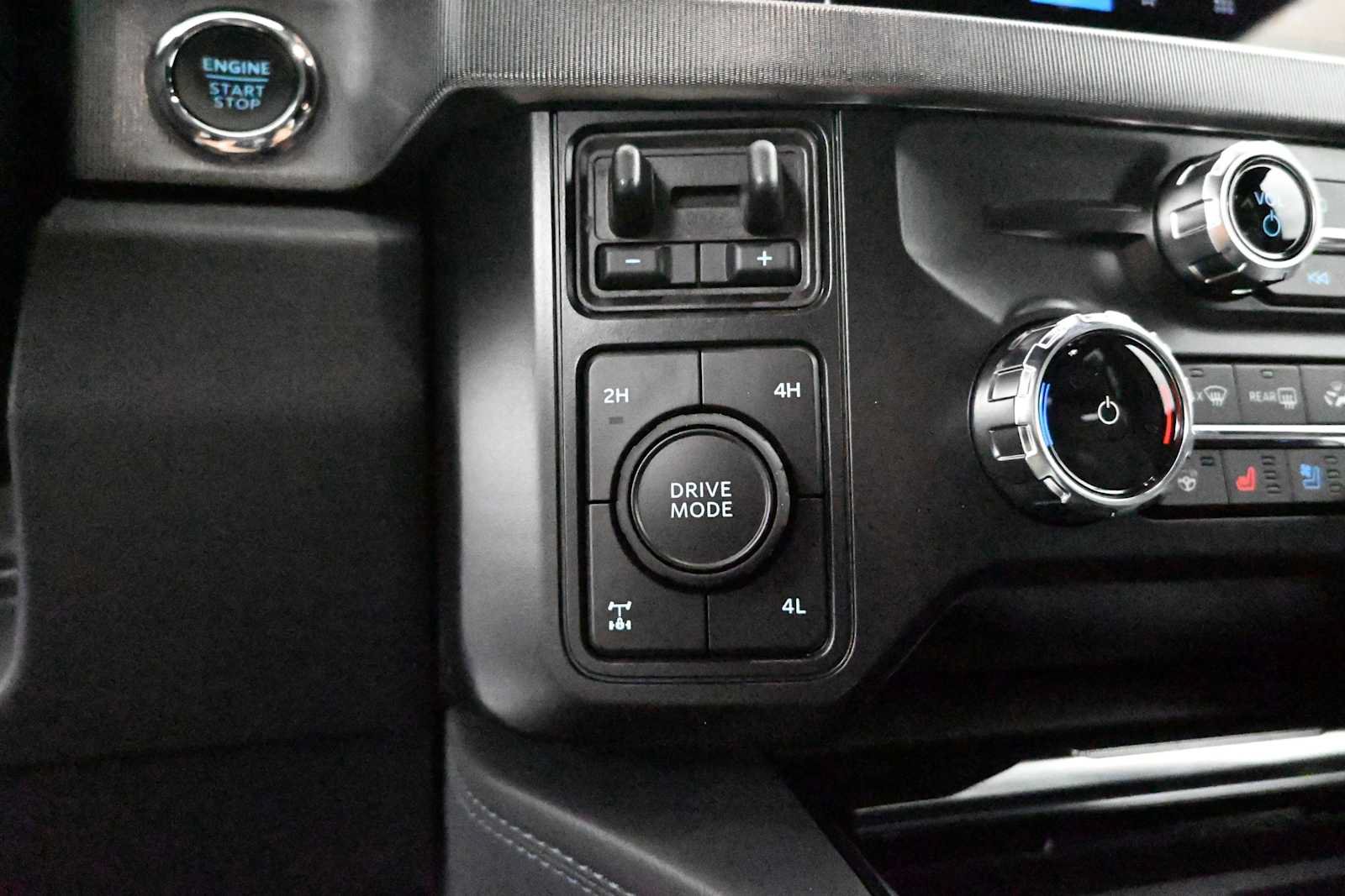 New 2026 Ford F350 Platinum AWD/4WD image 48