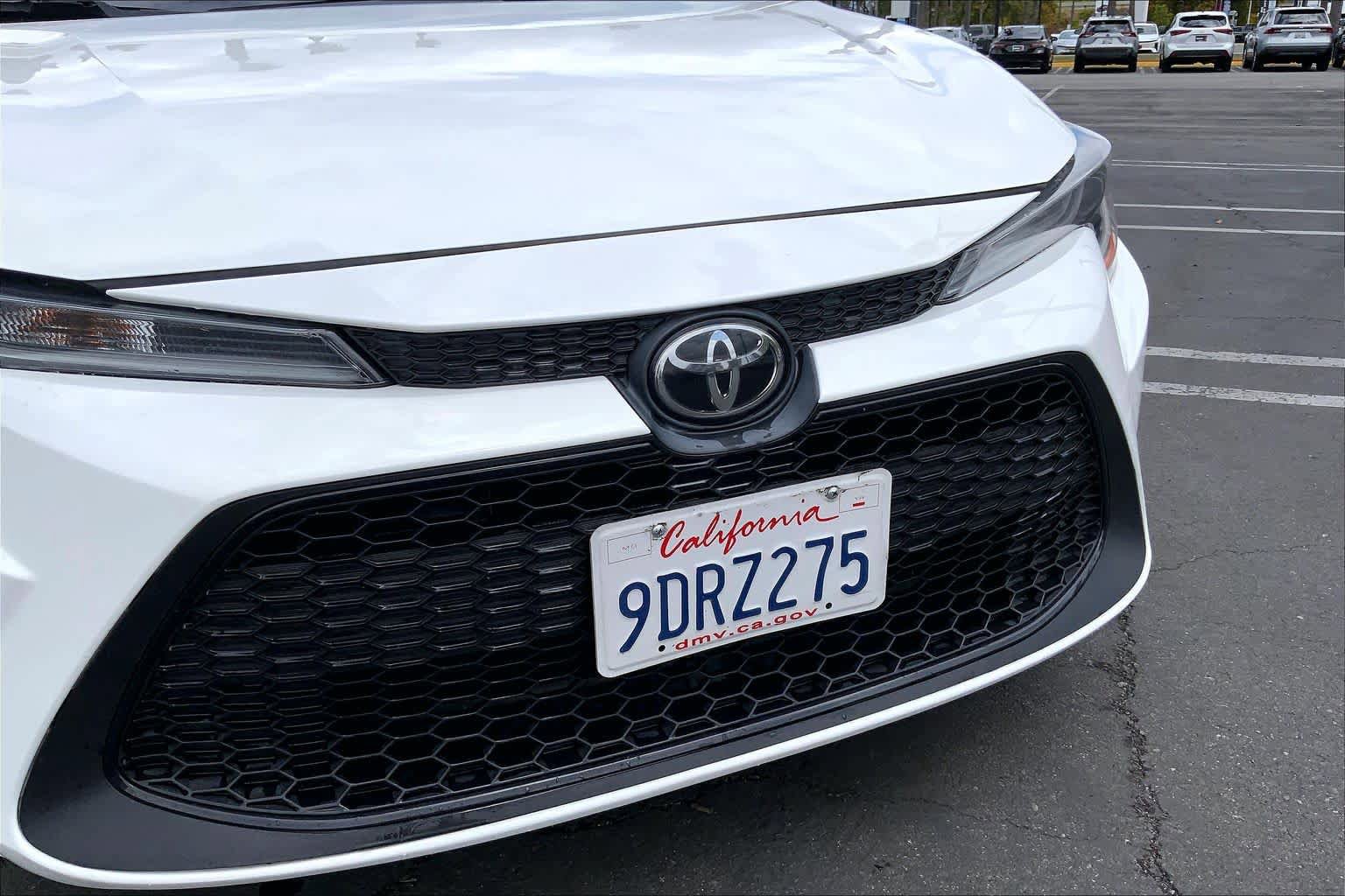 Used 2021 Toyota Corolla LE FWD image 29