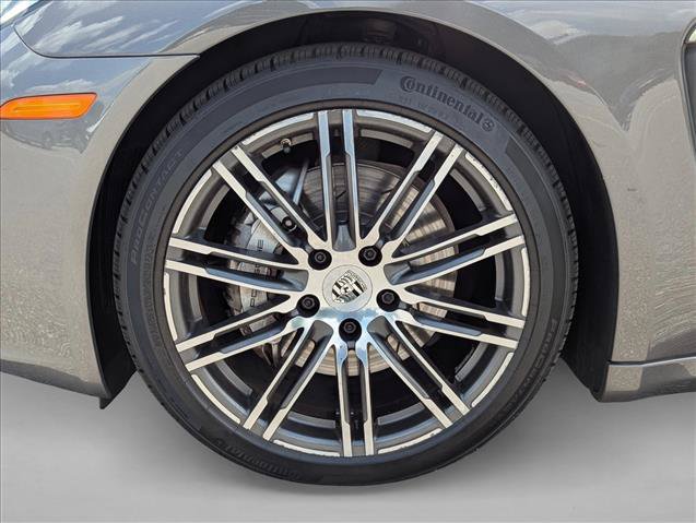 Used 2016 Porsche Panamera 4S AWD/4WD image 9