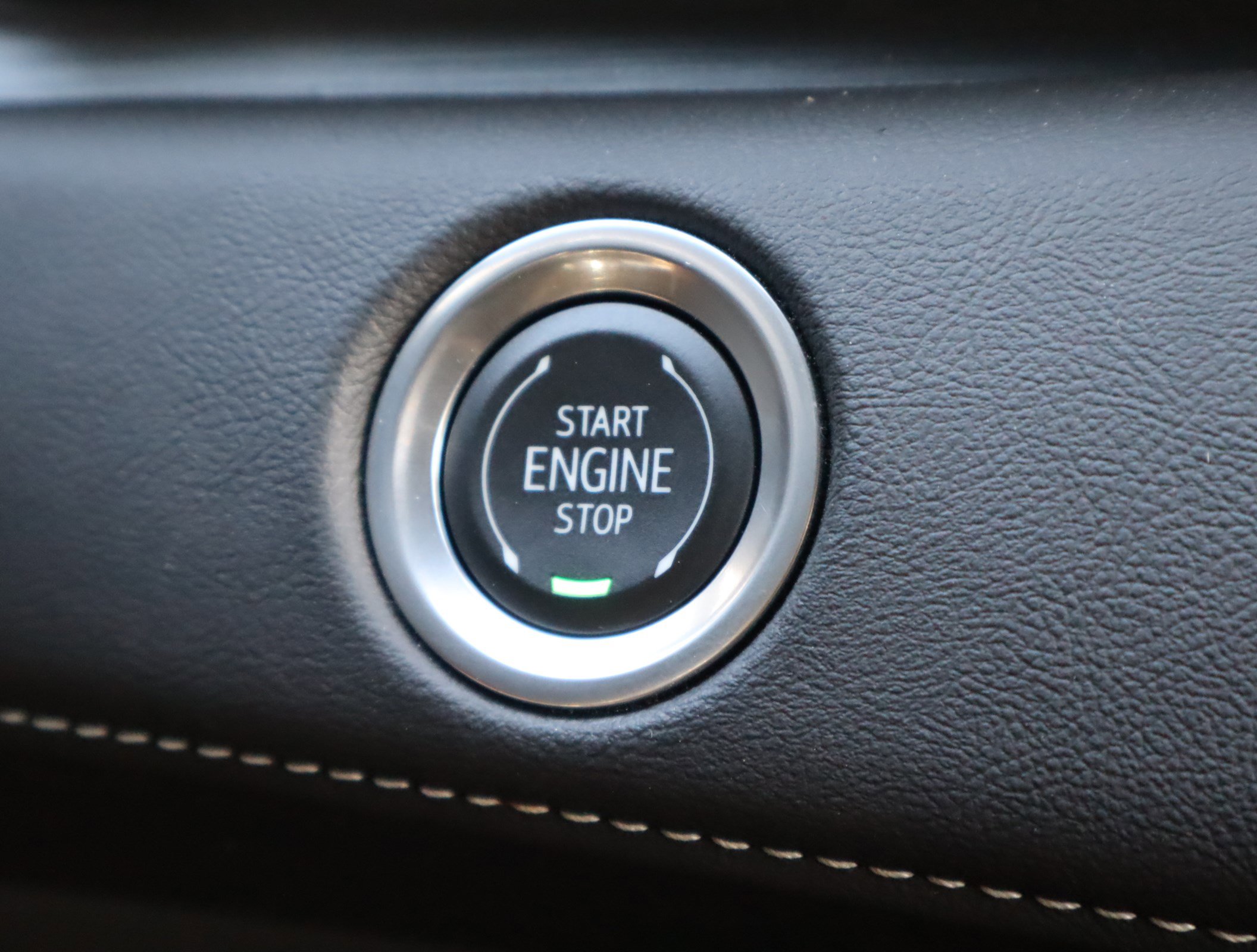 Used 2024 Cadillac Escalade Sport AWD/4WD image 32