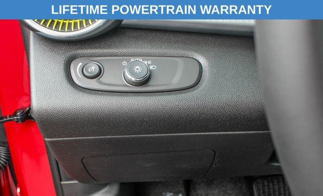 New 2026 Chevrolet Trax LT w/ Driver Confidence Package FWD image 21