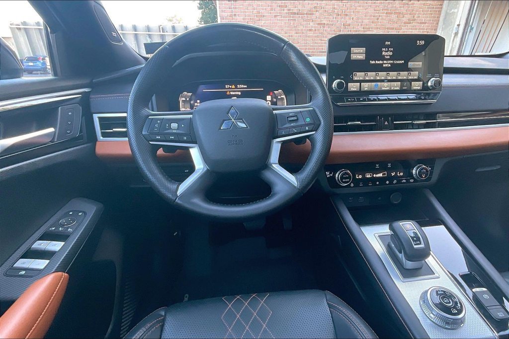 Used 2022 Mitsubishi Outlander SEL AWD/4WD image 5