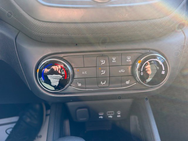 Certified 2022 Chevrolet TrailBlazer LT w/ Driver Confidence Package AWD/4WD image 26
