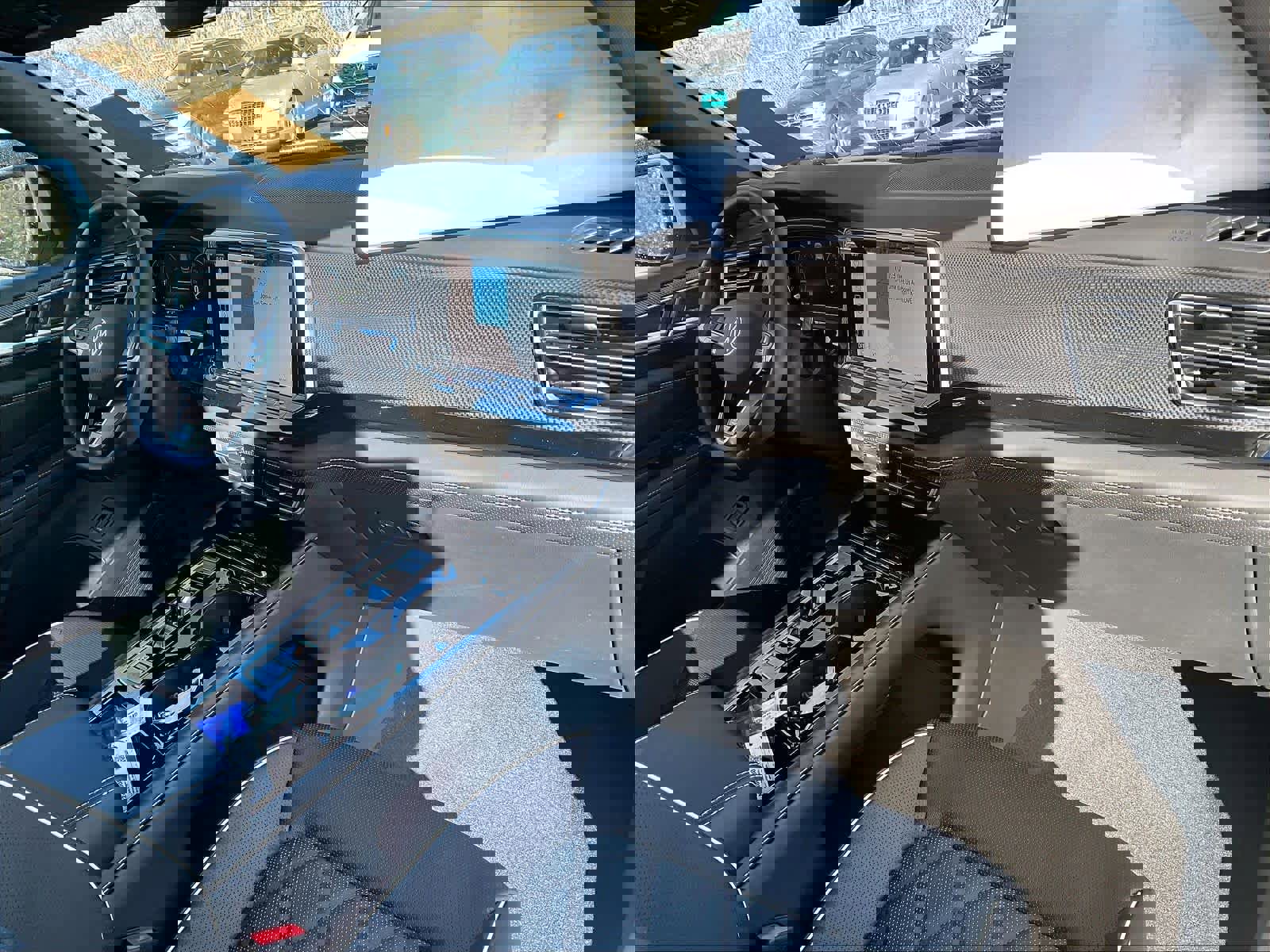 New 2026 Volkswagen Atlas Cross Sport SEL Premium R-Line image 10