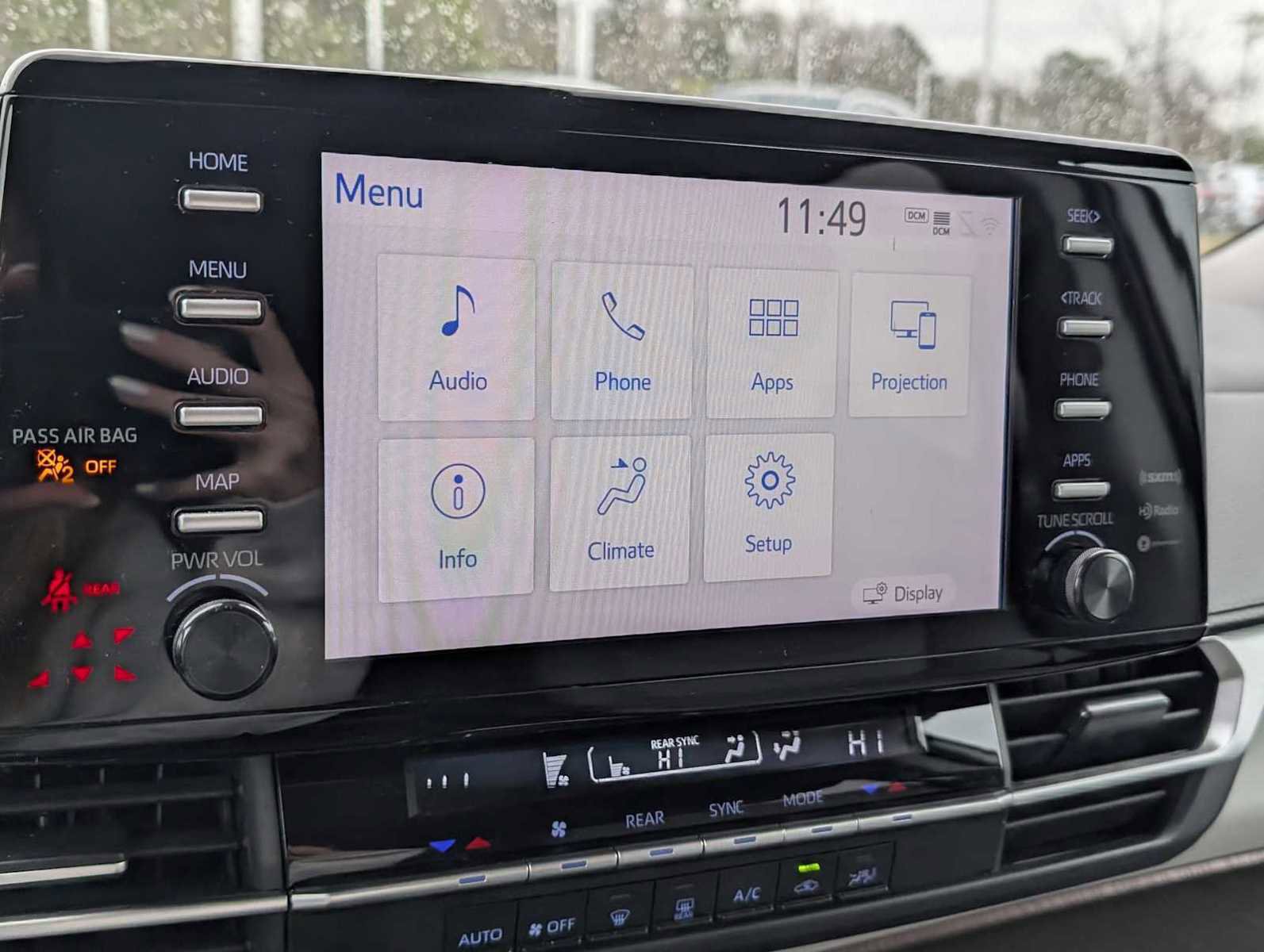 Used 2021 Toyota Sienna LE image 15