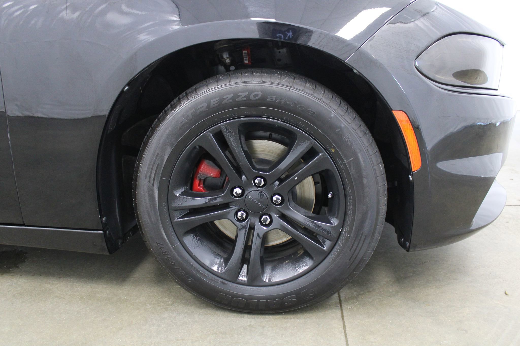Used 2023 Dodge Charger SXT RWD image 5