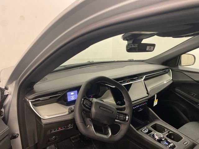 Used 2026 Jeep Cherokee Laredo AWD/4WD image 7