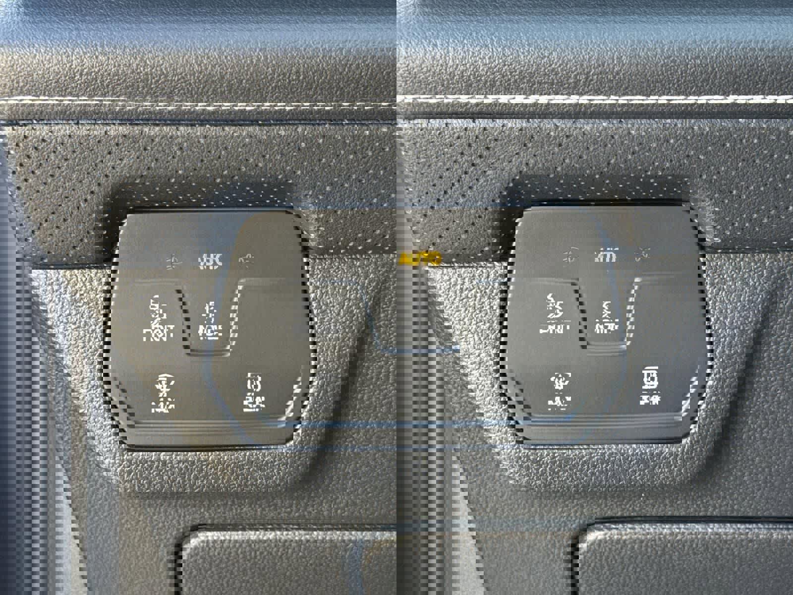 Used 2025 Volkswagen Atlas SE image 19