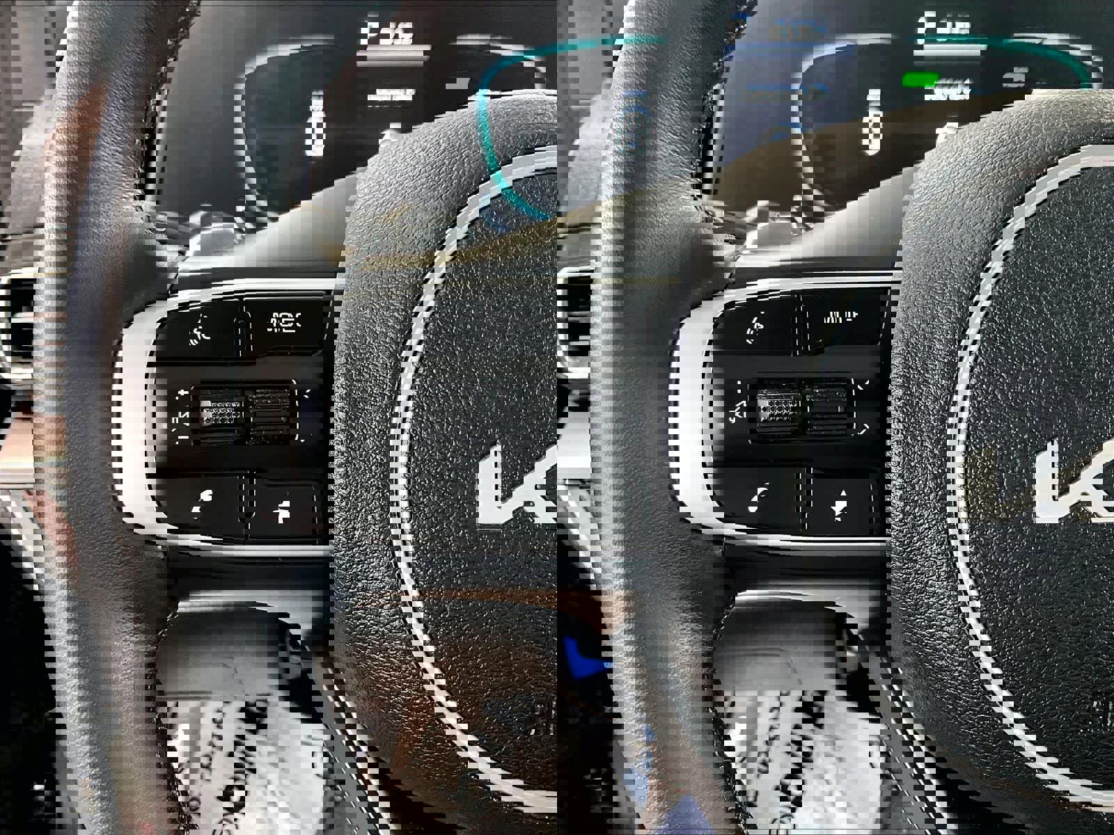 Used 2023 Kia Sportage EX w/ EX Premium Package image 23