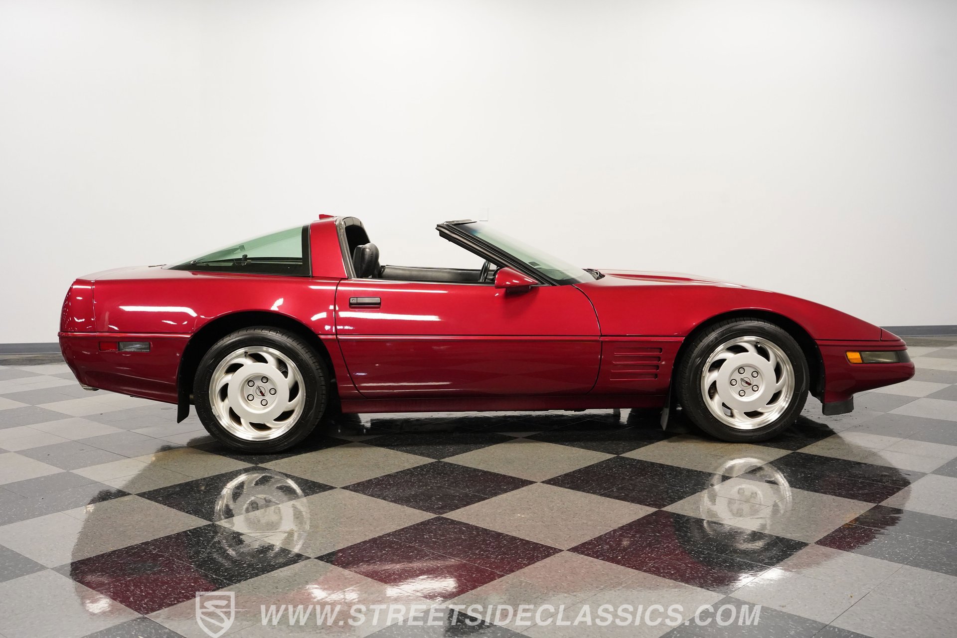 Used 1991 Chevrolet Corvette ZR-1 RWD image 15