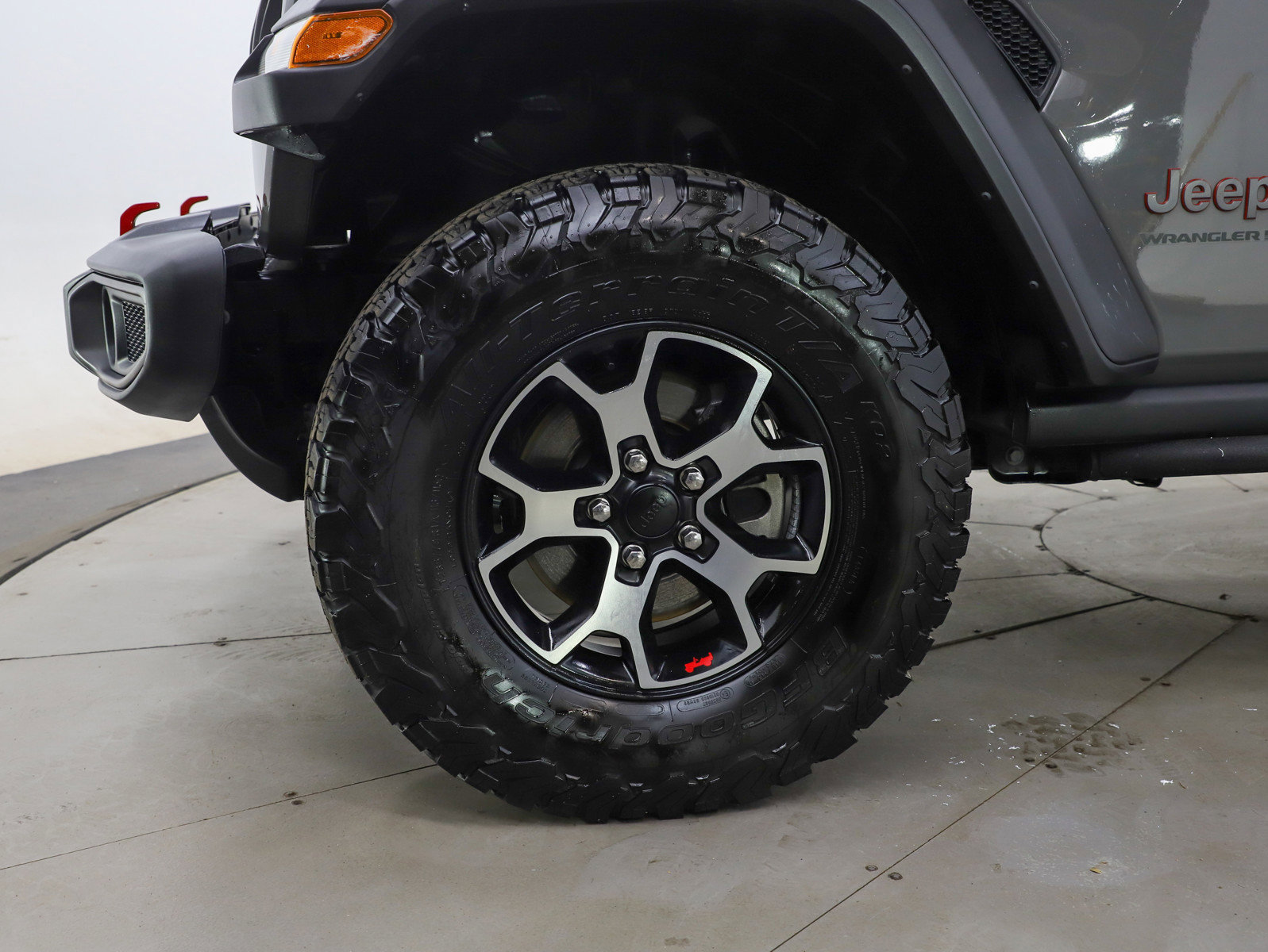 Used 2023 Jeep Wrangler Unlimited Rubicon w/ Dual Top Group image 24