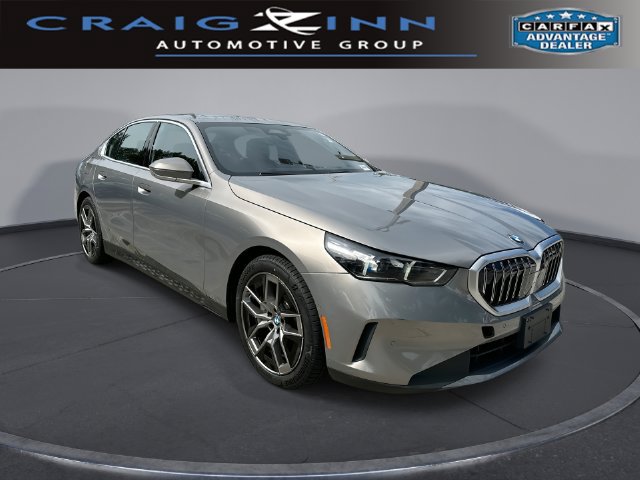 Used 2026 BMW 530i xDrive AWD/4WD image 1