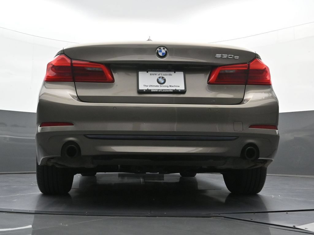 Used 2018 BMW 530e xDrive AWD/4WD image 27