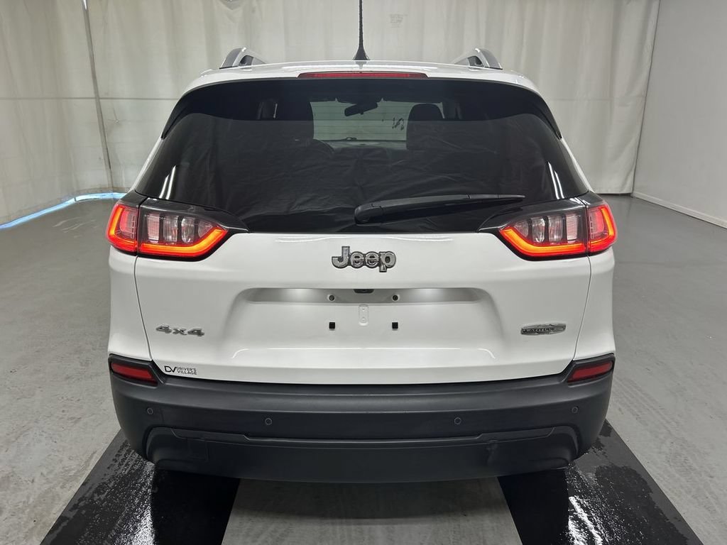 Used 2019 Jeep Cherokee Latitude Plus AWD/4WD image 20