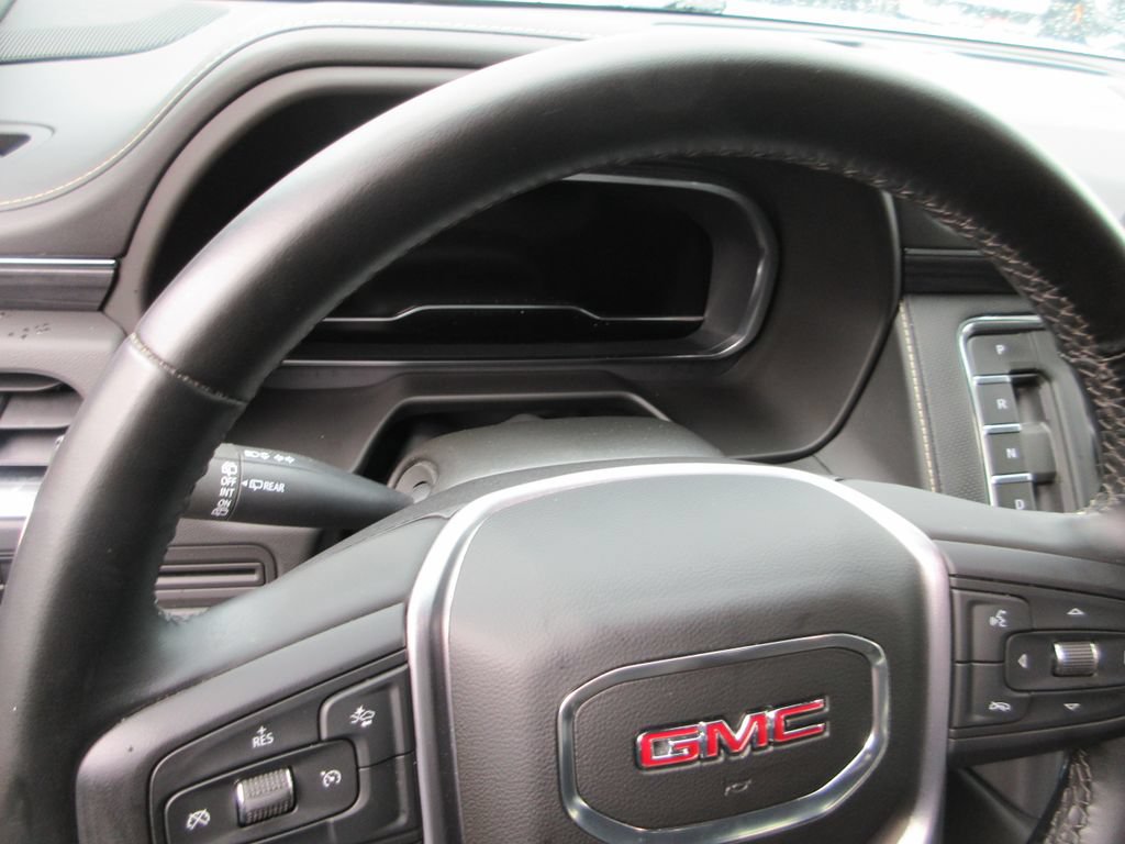 Certified 2023 GMC Yukon SLT w/ Max Trailering Package AWD/4WD image 33