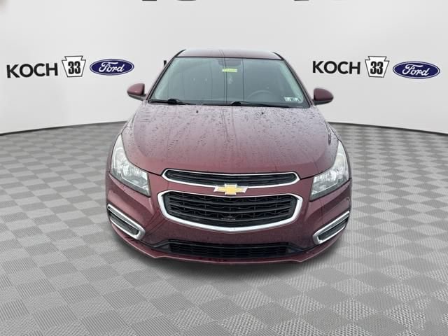 Used 2015 Chevrolet Cruze LT image 2