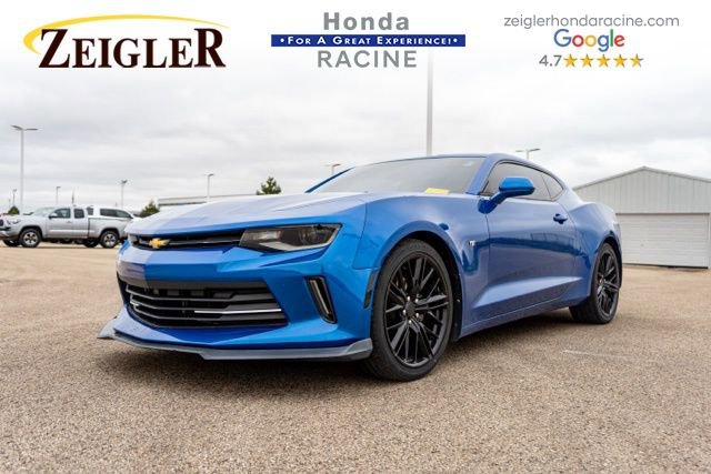 Used 2016 Chevrolet Camaro LT w/ RS Package image 3