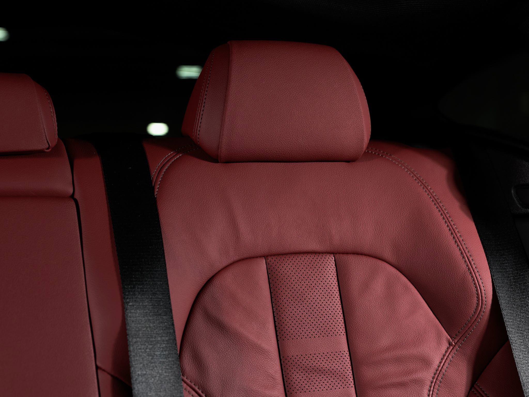 Used 2022 BMW X6 xDrive40i w/ Executive Package image 20