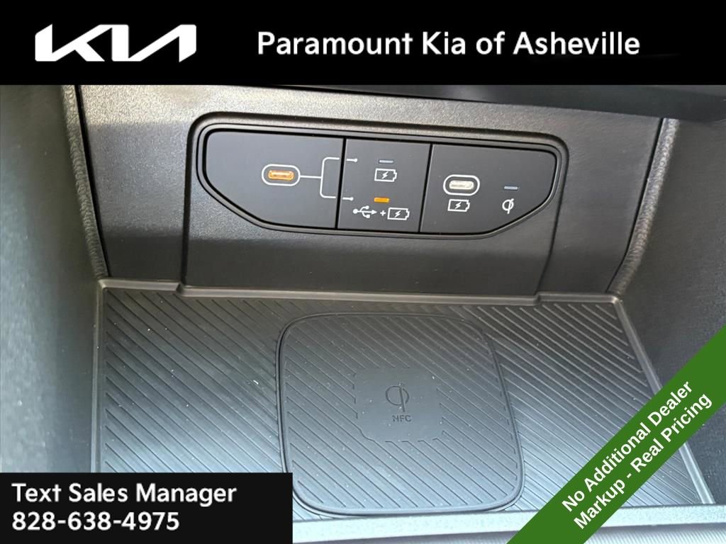 New 2026 Kia Sportage SX image 18