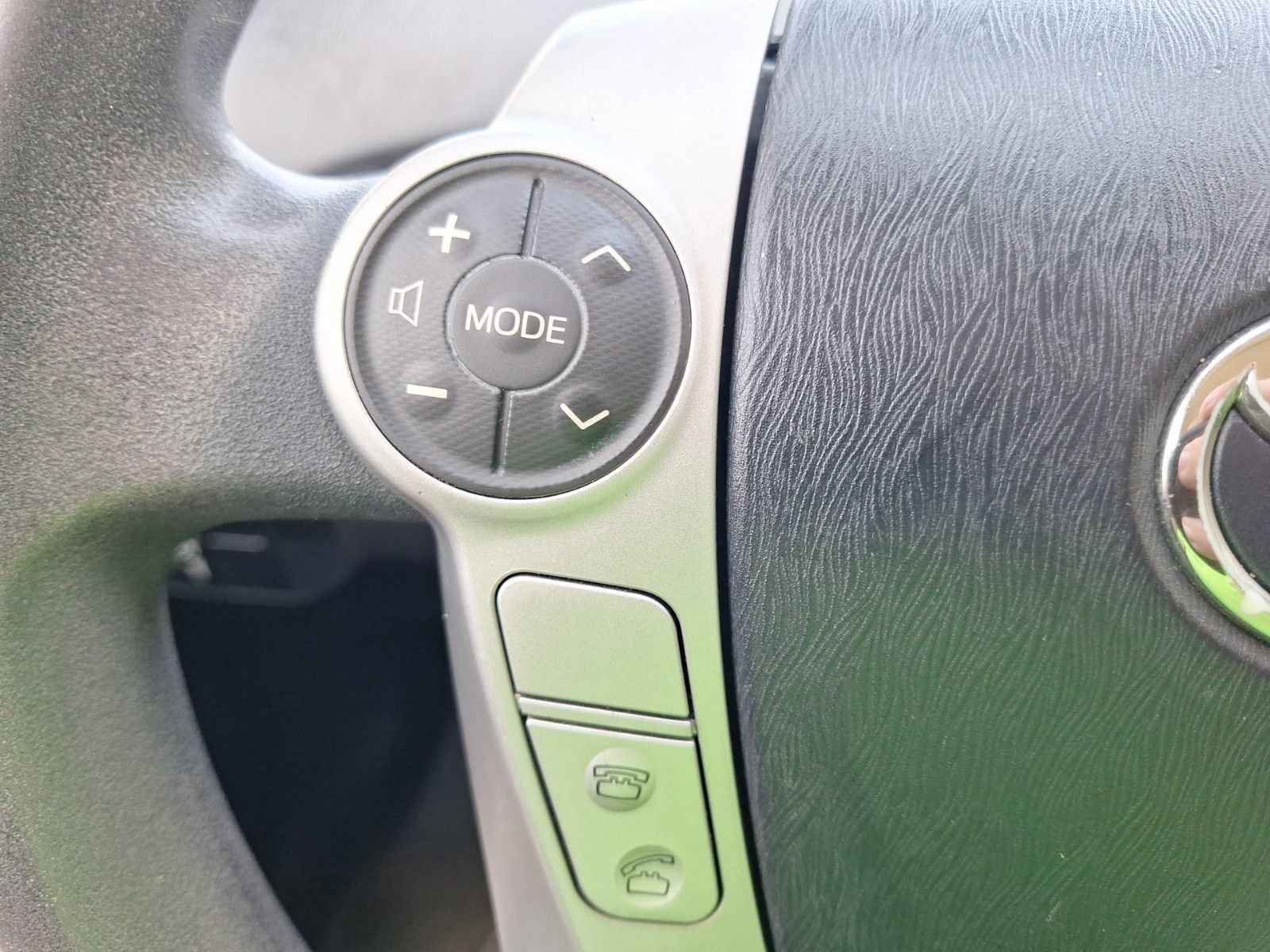 Used 2014 Toyota Prius Two FWD image 21