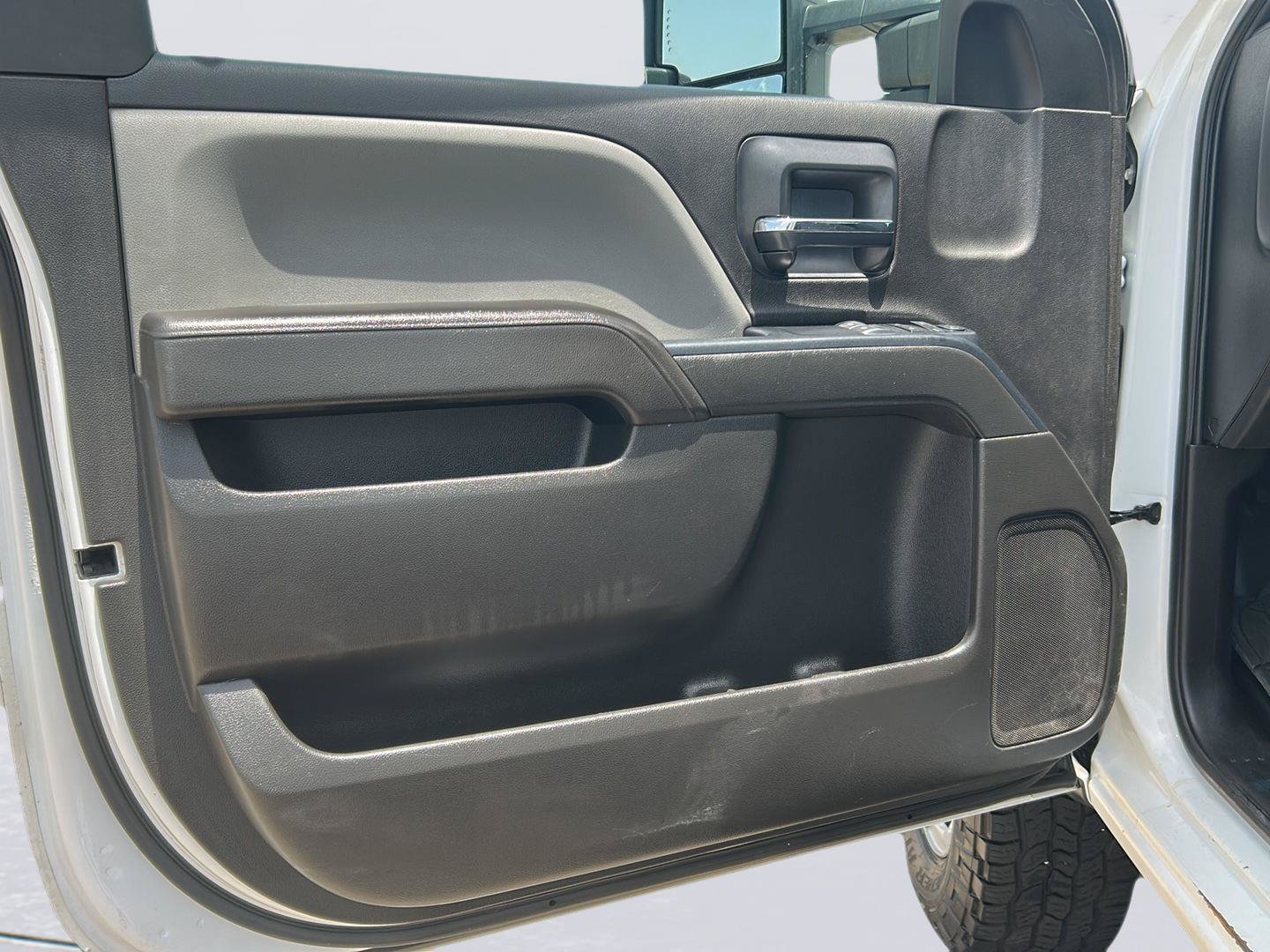 Used 2018 Chevrolet Silverado 3500 W/T w/ WT Convenience Package AWD/4WD image 8