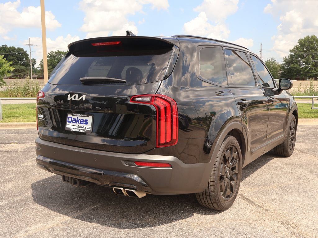 Certified 2022 Kia Telluride SX w/ SX Prestige Package AWD/4WD image 7