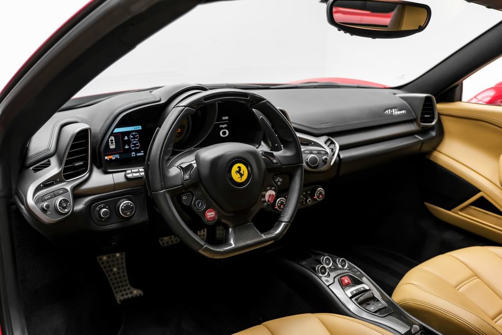Used 2014 Ferrari 458 Spider RWD image 11