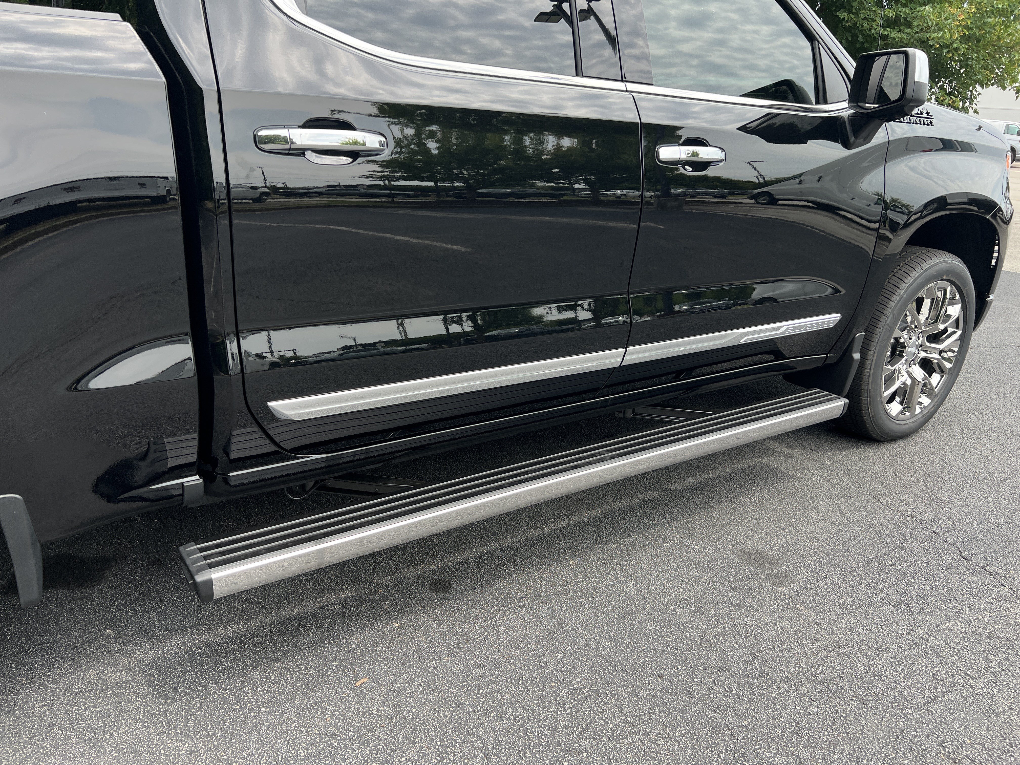 New 2026 Chevrolet Silverado 1500 High Country AWD/4WD image 45