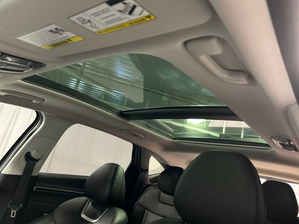 Used 2024 Hyundai Tucson Limited image 21