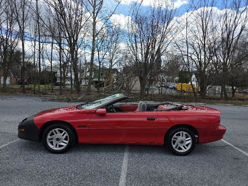 Used 1996 Chevrolet Camaro Z28 image 3