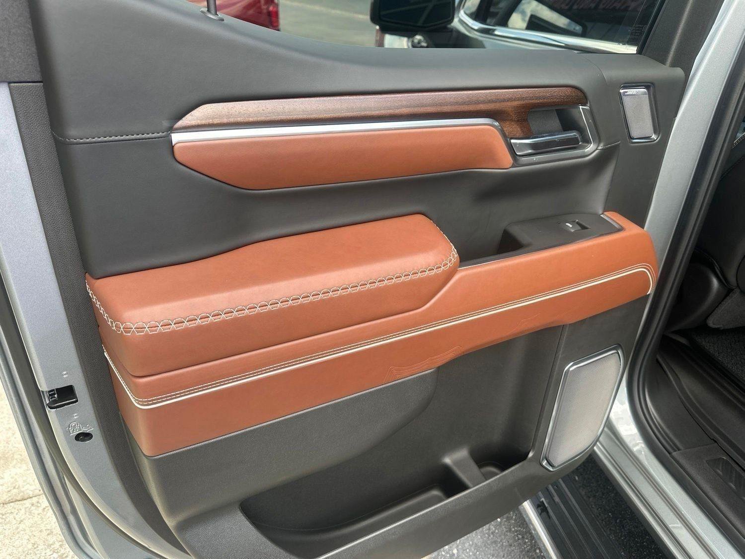 Used 2025 GMC Sierra 1500 Denali Ultimate AWD/4WD image 27