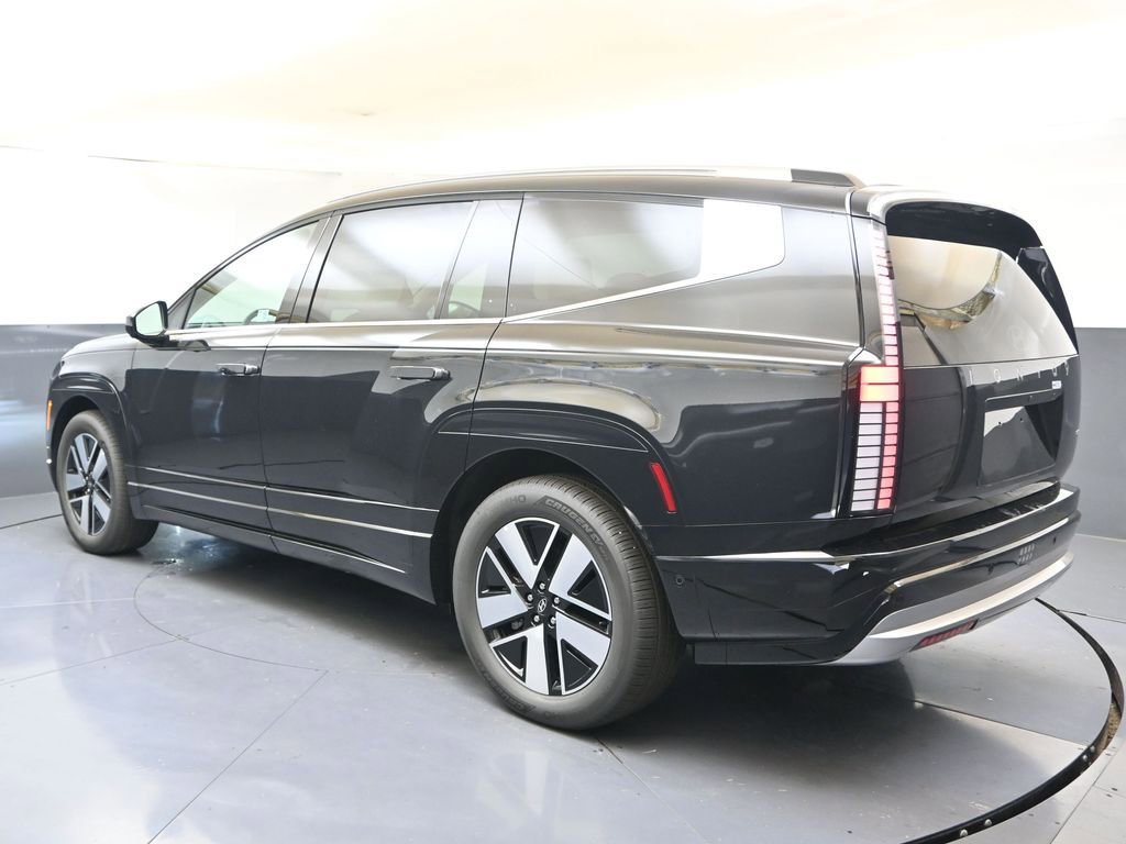 New 2026 Hyundai Ioniq 9 SEL image 3