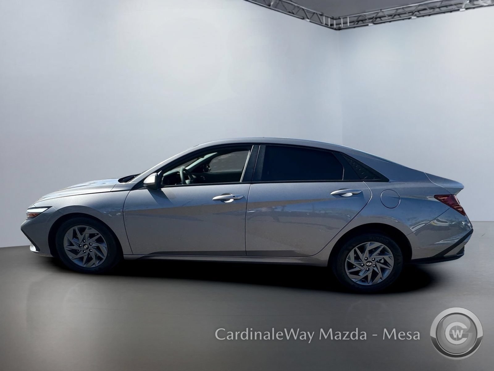 Used 2024 Hyundai Elantra SEL FWD image 7