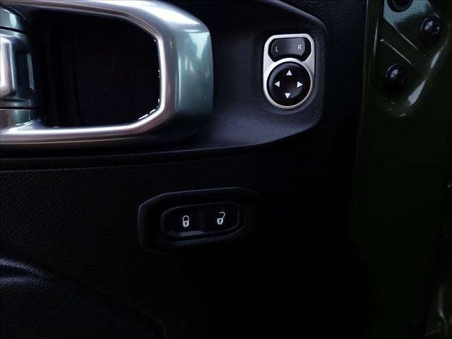 Used 2023 Jeep Wrangler Unlimited AWD/4WD image 13