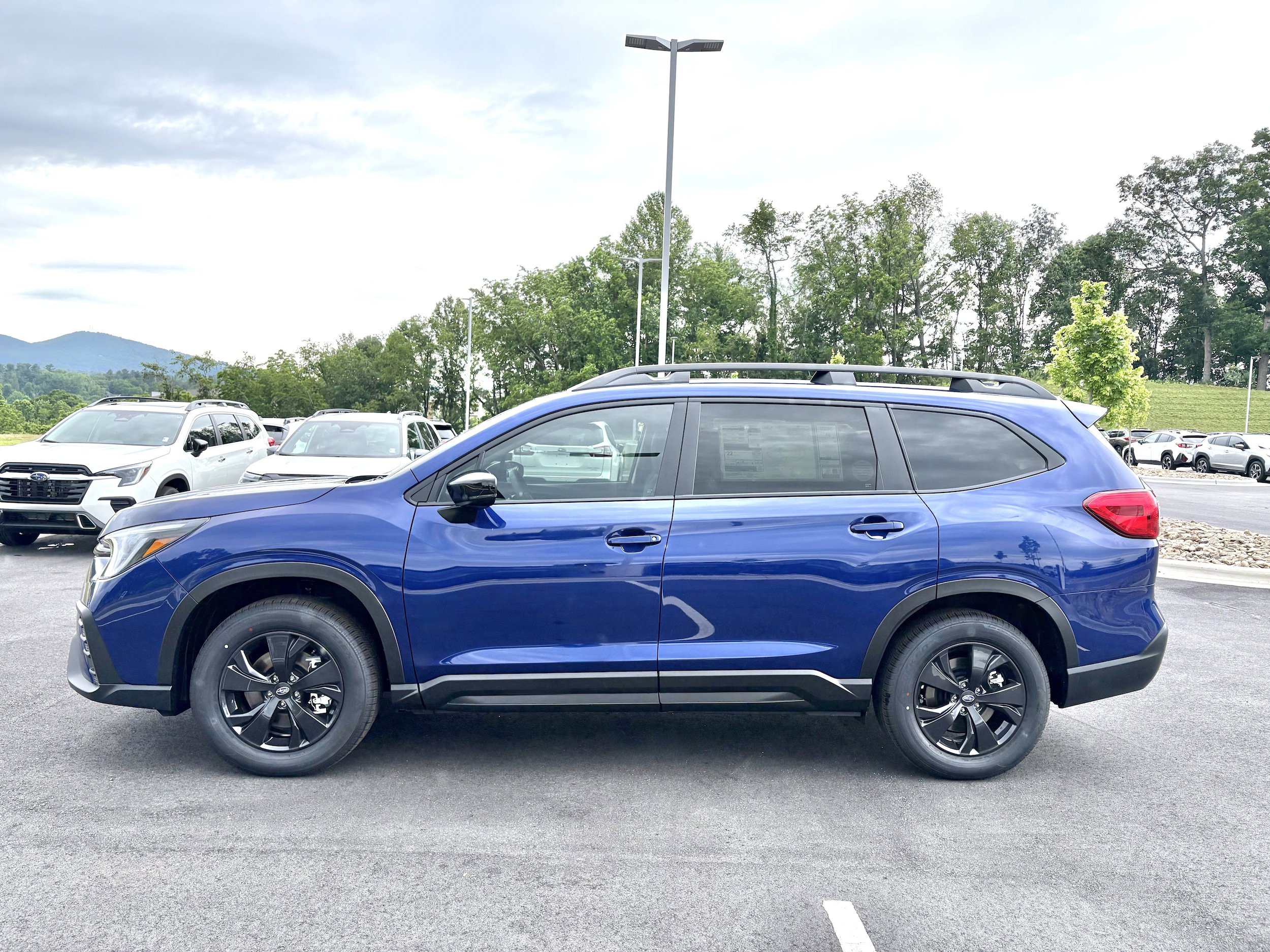 New 2026 Subaru Ascent Premium AWD/4WD image 4