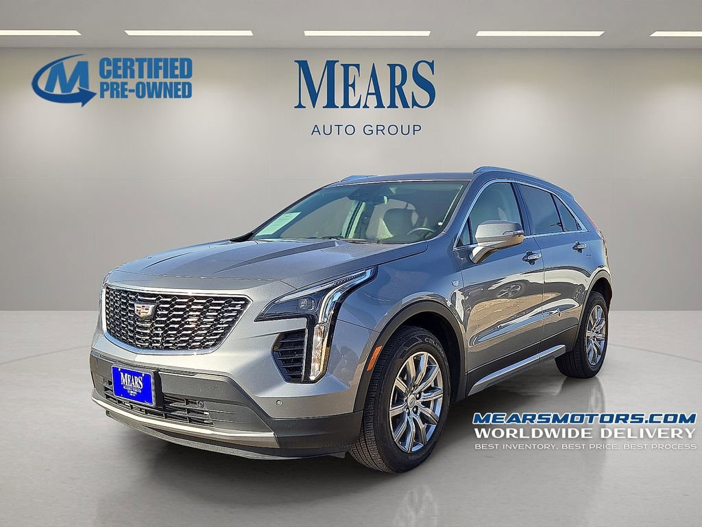 Used 2023 Cadillac XT4 Premium Luxury image 1