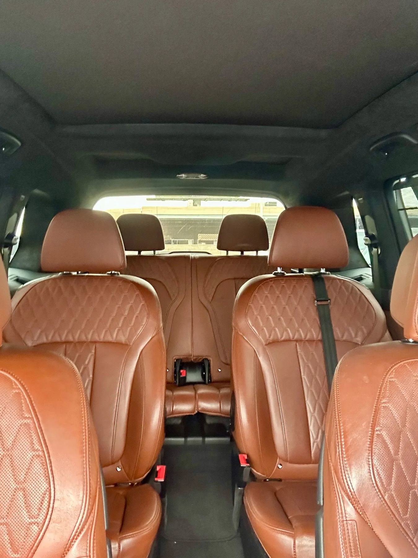 Used 2021 BMW X7 M50i w/ Dynamic Handling Package image 19