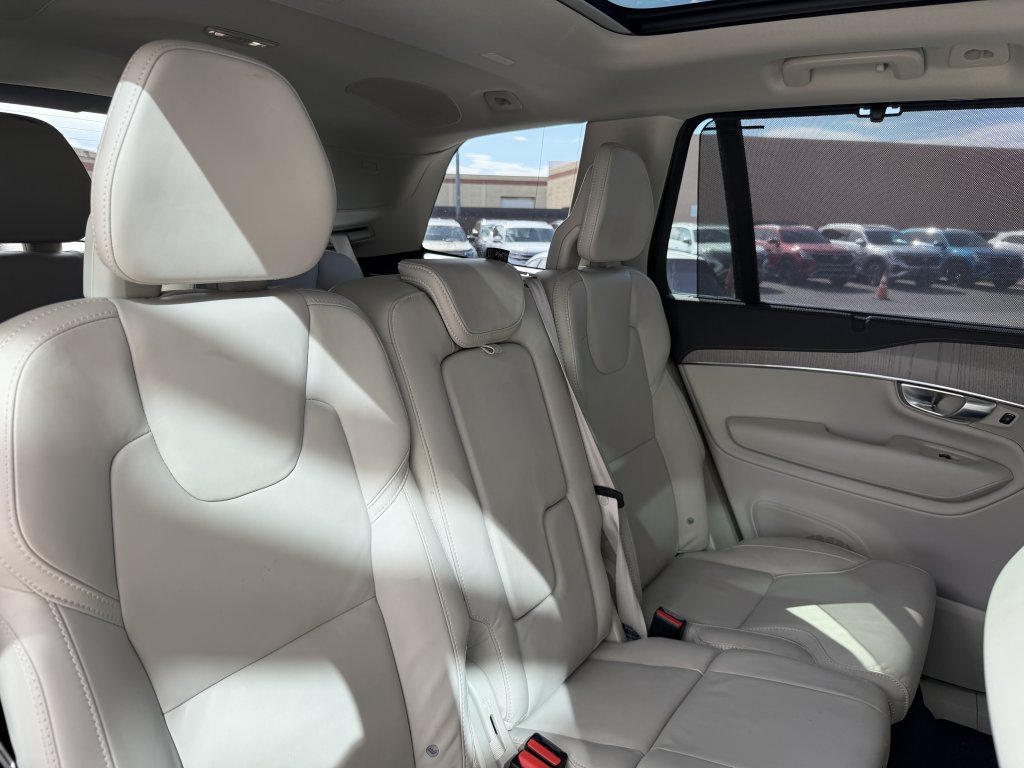 Used 2024 Volvo XC90 T8 Ultimate w/ Protection Package Premier AWD/4WD image 42