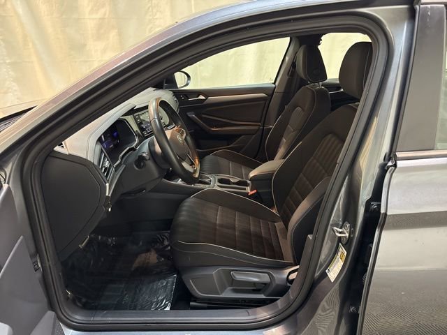 Certified 2023 Volkswagen Jetta Sport image 13