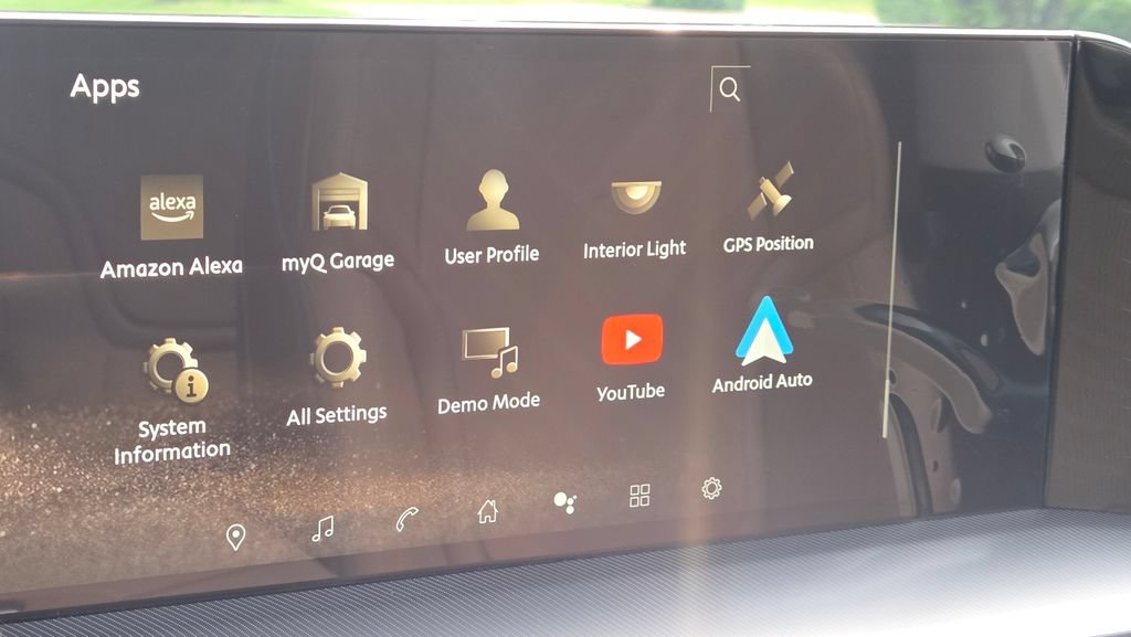 New 2027 INFINITI QX80 Luxe w/ Cargo Package AWD/4WD image 22